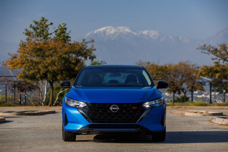 2025-nissan-sentra-savrsena-kombinacija-stila-sigurnosti-i-pristupacne-cene-25