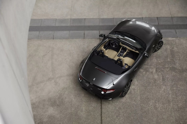 nova-mazda-miata-3