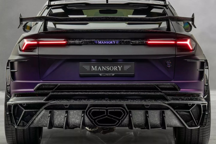 najludi-mansory-lamborghini-urus-izgleda-kao-poseban-model-za-la-lejkerse-7