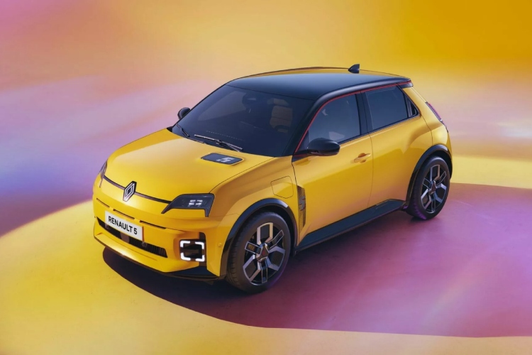 novi-renault-5-e-tech-electric-novi-rival-za-mini-cooper-iz-francuske-1