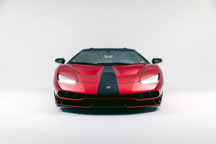 crveni-lamborghini-centenario-roadster-je-pravi-italijanski-jednorog-4