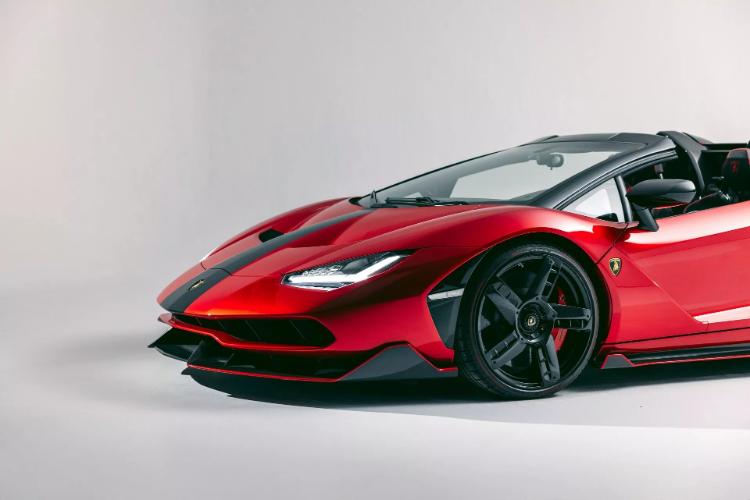 crveni-lamborghini-centenario-roadster-je-pravi-italijanski-jednorog-14