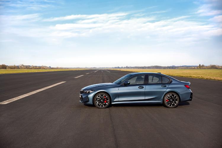 2025-bmw-serije-3-dobija-vise-snage-i-azuriran-izgled-15