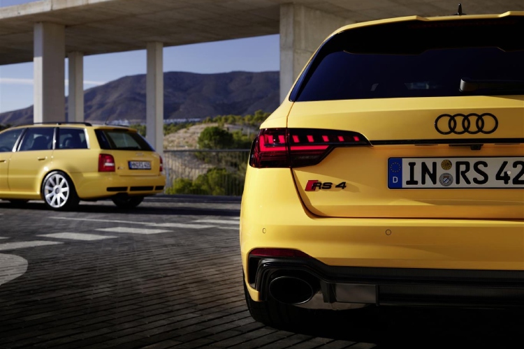 audi-rs4-avant-edition-25-years-odlazi-uz-pojacanu-snagu-i-nadogradnju-sasije-4