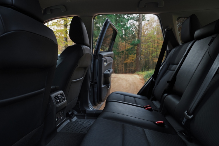 nissan-x-trail-n-trek-nova-verzija-za-porodice-avanturista-6