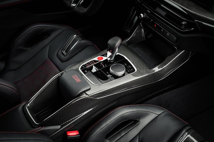 predstavljanje-potpuno-novog-bmw-m4-cs-39