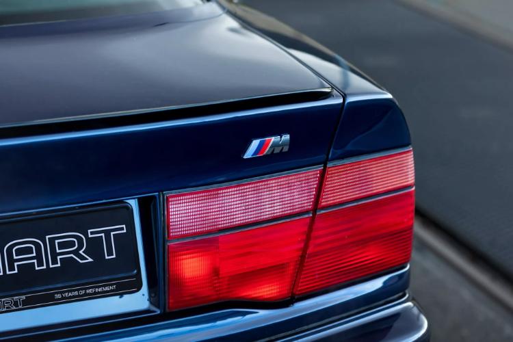 manhart-povecava-velicanstvenost-bmw-e31-serije-8-sa-e39-m5-v8-rucnim-menjacem-14
