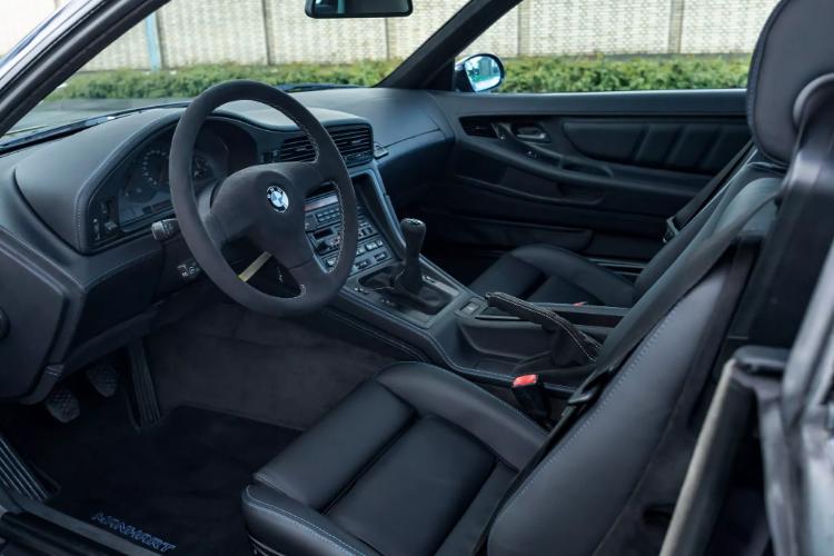 manhart-povecava-velicanstvenost-bmw-e31-serije-8-sa-e39-m5-v8-rucnim-menjacem-17