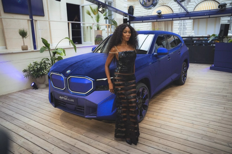 barusansti-bmw-xm-mystique-allure-u-centru-paznje-2