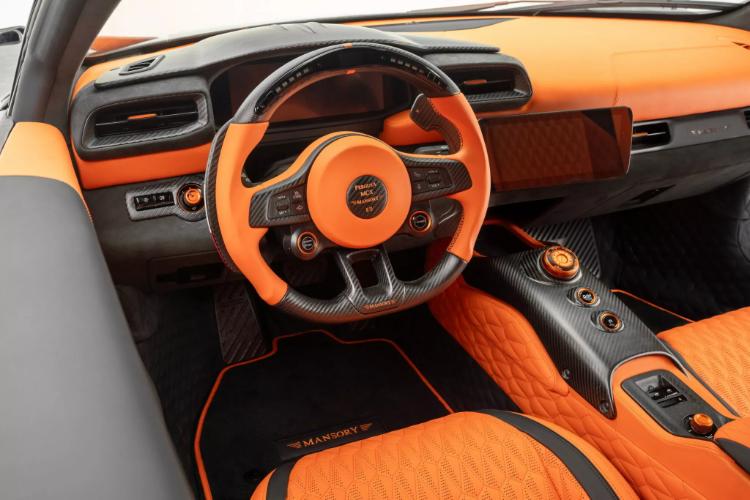 mansory-pretvara-maserati-mc20-u-betmobil-sa-740-ks-19