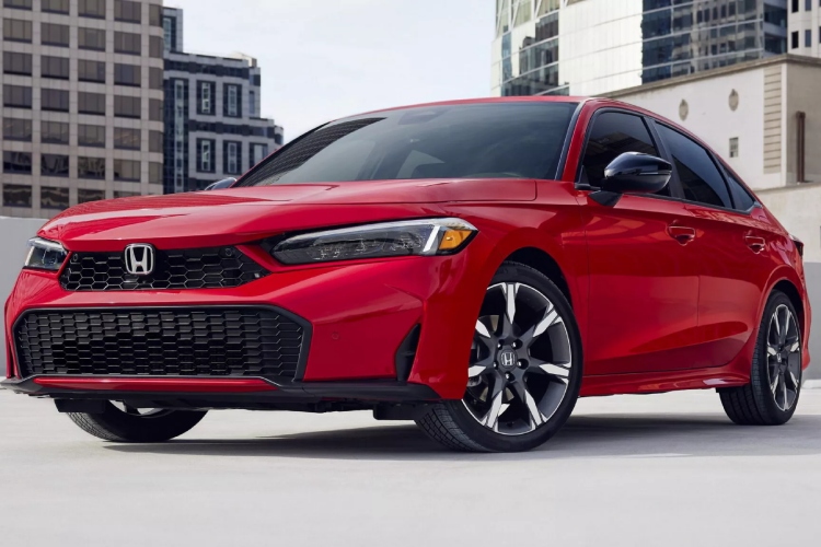 honda-civic-2025-dobija-hibridnu-opciju-sa-200-ks-i-novi-sportski-dizajn-20