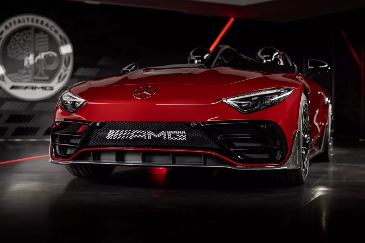 mercedes-amg-mythos-purespeed-sl-speedster-sa-f1-halo-zastitom-26
