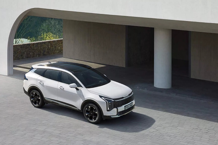 2026-kia-sportage-jos-ostriji-izgled-i-nova-8-stepena-automatika-24