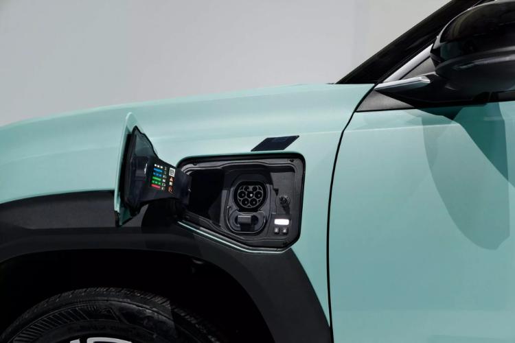 2025-renault-4-e-tech-mali-elektricna-suv-sa-retro-izgledom-30