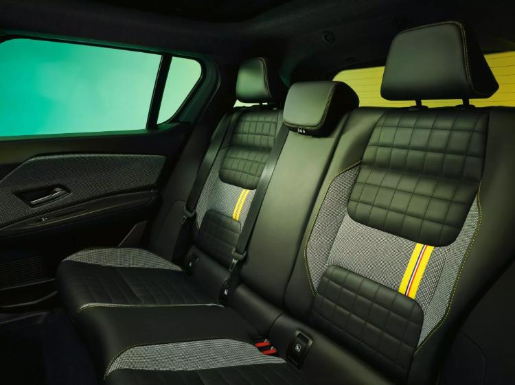 2025-renault-4-e-tech-mali-elektricna-suv-sa-retro-izgledom-71