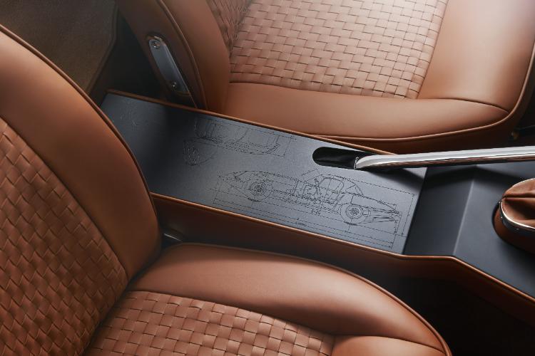 jaguar-classic-e-type-commemorative-spoj-dragocenosti-i-inzenjerske-savrsenosti-10