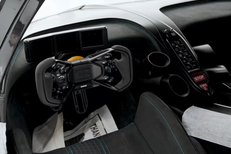 bugatti-bolide-kada-gume-traju-manje-od-voznje-do-prodavnice-i-kostaju-vise-od-vaseg-automobila-6