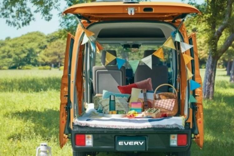 suzuki-every-j-limited-kada-kombi-odluci-da-glumi-suv-20