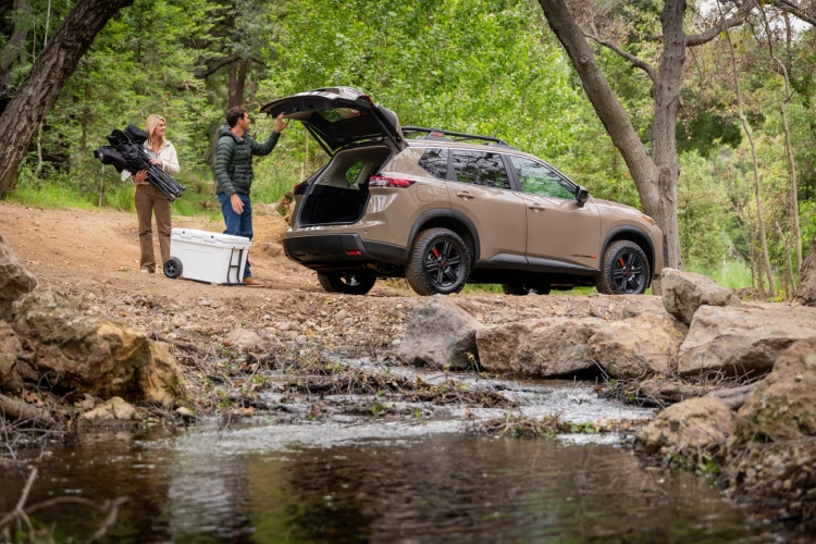 nissan-rogue-2026-vise-crnog-vise-opreme-i-vise-cene-27