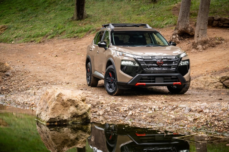nissan-rogue-2026-vise-crnog-vise-opreme-i-vise-cene-28