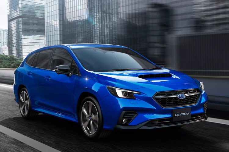 subaru-u-japanu-lansirao-posebne-edicije-sada-s-jos-vise-crnih-detalja-i-jednim-vrlo-narandzastim-crosstrekom-1
