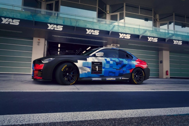 bmw-m2-racing-cetiri-cilindra-stari-duh-i-dovoljno-konja-da-zaboravis-na-sestaka-13