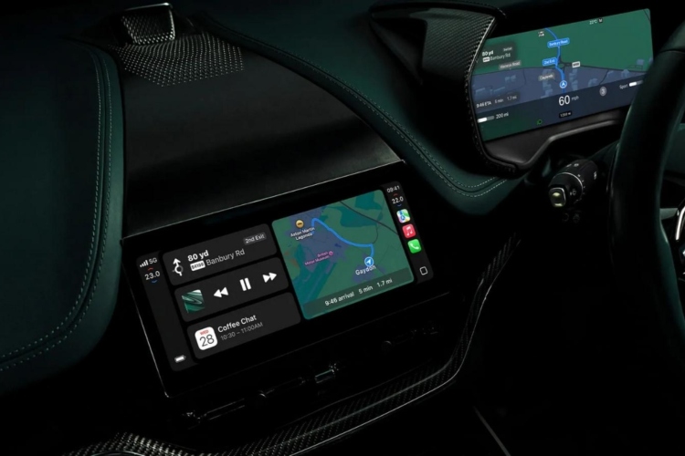 stigao-je-apple-carplay-ultra-ali-morate-kupiti-aston-martin-2