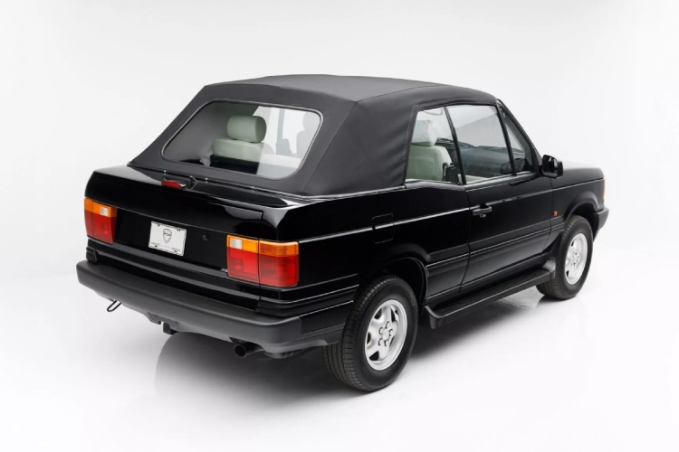 range-rover-skinuo-krov-i-vrata-dodao-nulu-na-cenu-i-postao-apsolutni-hit-21