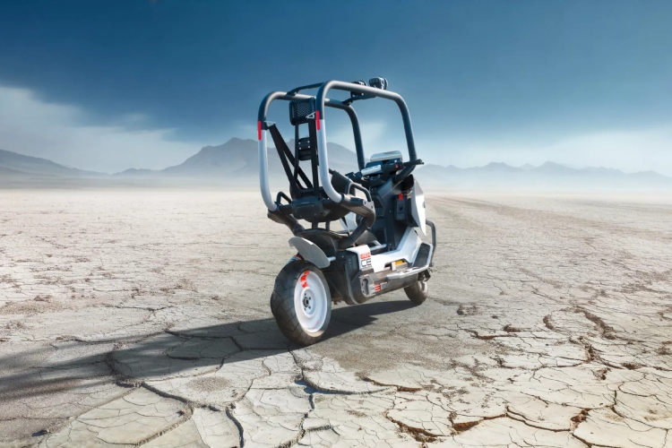 bmw-podize-dorkiness-skutera-na-novi-nivo-sa-vision-ce-konceptom-14