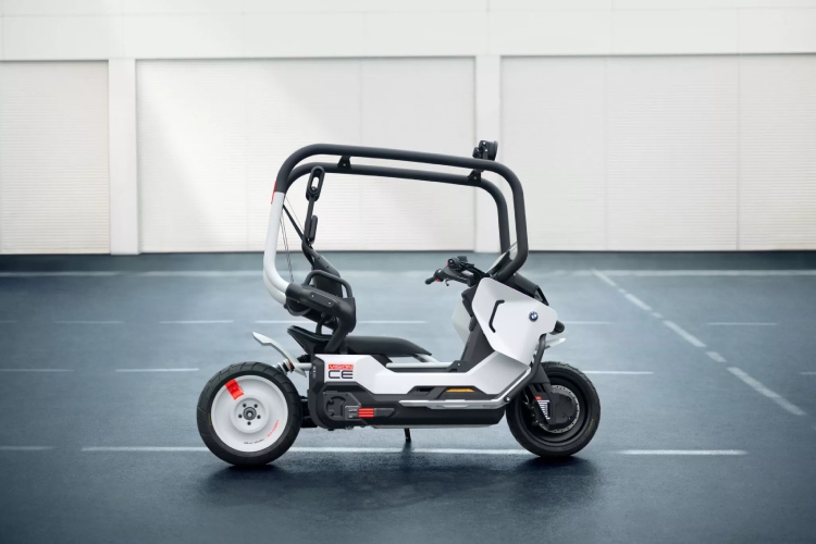 bmw-podize-dorkiness-skutera-na-novi-nivo-sa-vision-ce-konceptom-17