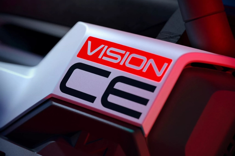 bmw-podize-dorkiness-skutera-na-novi-nivo-sa-vision-ce-konceptom-24