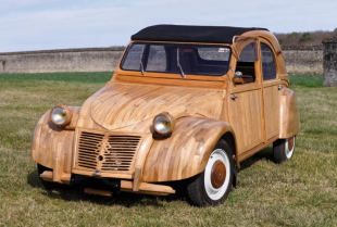 Unikatni Citroen 2CV model prodat po ceni od 210.000 evra