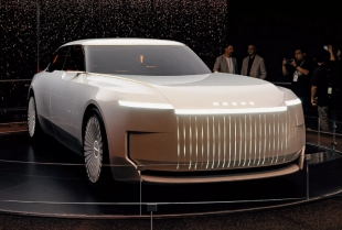 Roewe Pearl of China: Kada kineska elegancija prepoznatljivo šapuće evropskim jezikom