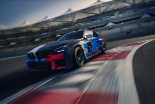 BMW M2 Racing: Četiri cilindra, stari duh i dovoljno konja da zaboraviš na šestaka