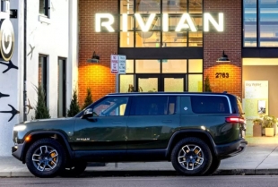 Rivian rešava kvarove novcem umesto servisom
